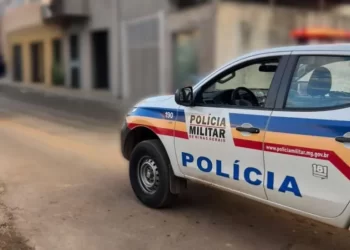 Entregador é assaltado em Valadares; criminosos levaram moto e pertences