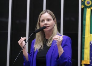 Senado tenta pela 5ª vez votar projeto que afrouxa Lei da Ficha Limpa
