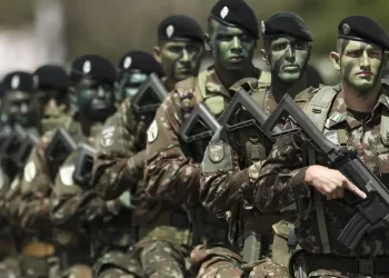 Brasil prepara exercício militar próximo à Venezuela e quer evitar associação a crise de Maduro com EUA