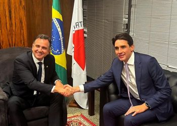 Rodrigo Pacheco se reúne com ministro para viabilizar aeroportos em Minas Gerais