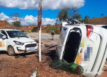 Acidente envolvendo carro da assistência social mata motorista de funerária na BR-259