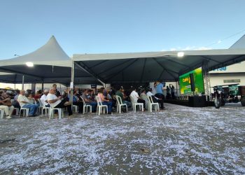 Cooperativa reúne produtores para debater safra, clima e mercado no Café Rural