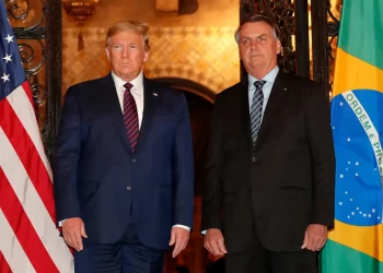 Brasil dá exemplo de democracia aos EUA, diz New York Times