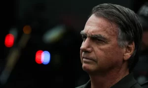 Bolsonaro passará por perícia médica nesta quarta-feira