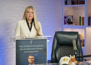 Viúva de Kirk diz perdoar assassino do marido