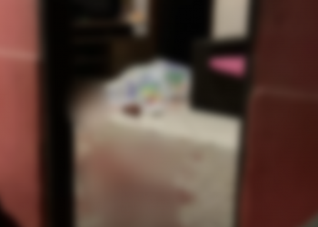 Homem é executado com sete tiros dentro de casa em Chonin de Cima