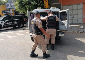 Homem com mandado de prisão em aberto é preso ao procurar Polícia Militar em Valadares