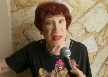 Morre Berta Loran, atriz e comediante que marcou a TV brasileira, aos 99 anos