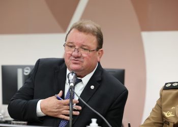 ALMG discute retomada das obras de escola em Santana do Paraíso