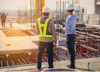 Falta de engenheiros ameaça obras em Minas