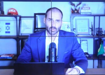 Conselho de Ética da Câmara instaura processo que pode cassar Eduardo Bolsonaro