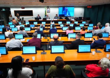Municípios de MG e ES estudam união para pedir reabertura do prazo de adesão ao Acordo de Repactuação do Rio Doce