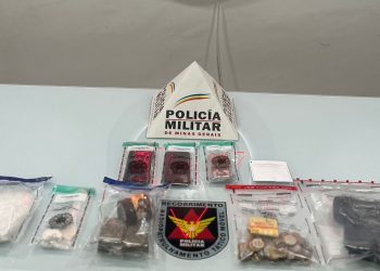 PM apreende drogas, dinheiro e até drone durante operação no Jardim Ipê