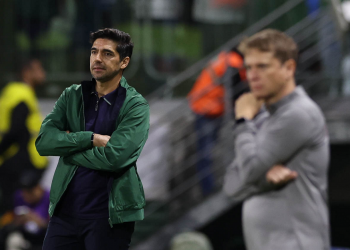 ‘Noite mágica’ do Palmeiras aconteceu quase 40 vezes com Abel Ferreira