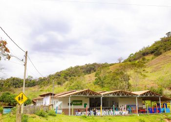 Brejaubinha ganha escola reformada; investimento foi de R$ 380 mil