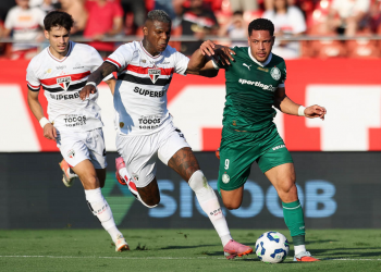 Palmeiras pode perder Vitor Roque para reta final do Brasileirão por gancho
