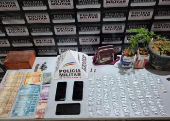 PM prende três pessoas por tráfico de drogas em Lajinha