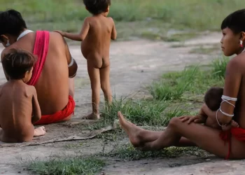Unicef pede ações integradas para proteger infância Yanomami