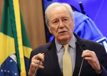 Lewandowski diz que não recebeu pedido de apoio à operação no Rio