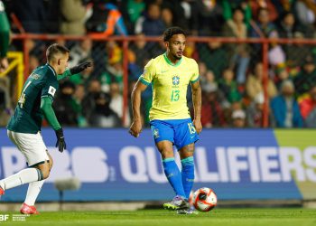 Vanderson é cortado da seleção de novo; Ancelotti chama Vitinho, do Botafogo