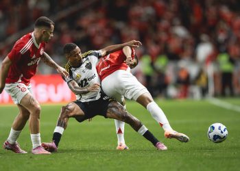 Inter e Atlético-MG empatam em jogo com intervenções decisivas do VAR