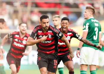 Flamengo vence Palmeiras com herói improvável e é tetra da Libertadores