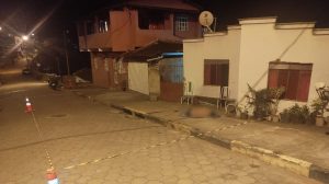 Homem é morto a tiros em frente ao presídio de Tarumirim