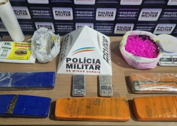 Adolescente é apreendido em operação contra o tráfico de drogas em Caratinga