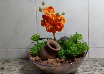 GV CIT recebe exposição da artesã Rogéria Oliveira