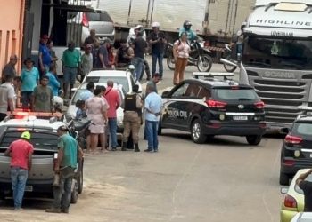 Ciclista morre após ser atingida por carreta em Guanhães