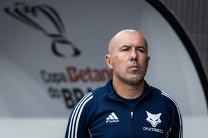 Cruzeiro anuncia saída do técnico Leonardo Jardim