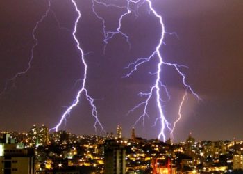 Cemig reforça recomendações de segurança para tempestades e raios