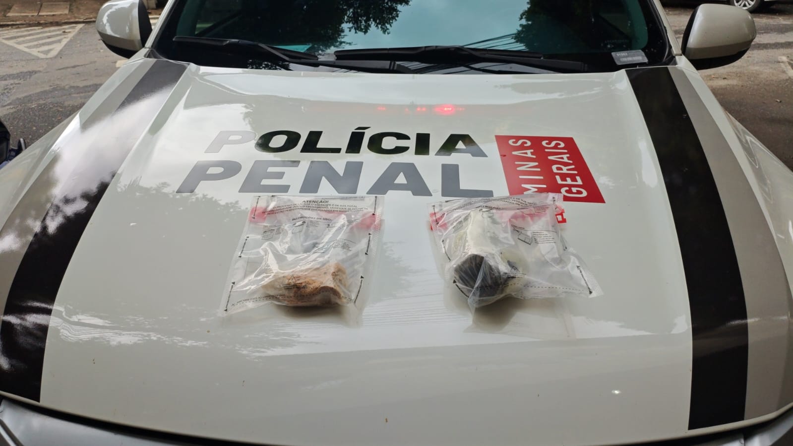 Mulher é presa ao tentar entrar com drogas no Ceresp de Governador Valadares