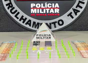 PM prende homem e apreende adolescente e drogas em operação contra o tráfico em Teófilo Otoni