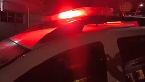 Homem é preso após agredir companheira no bairro Santa Rita