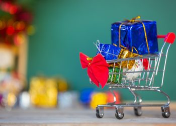 Comércio de Valadares terá horário especial de Natal a partir desta quinta