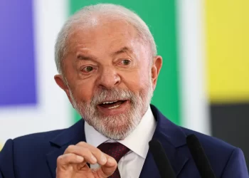 Lula espera que Senado vote indicação de Messias ao STF em 2026