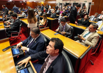 Lei que autoriza privatização da Copasa é sancionada