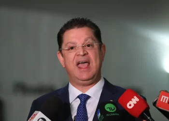 Líder do PL na Câmara dos Deputados nega desvios de verbas