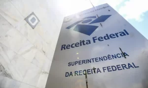 Receita Federal nega taxação de transações financeiras a partir de R$ 5 mil