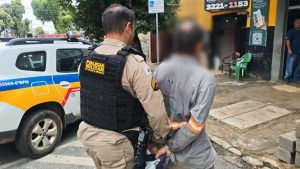 PM prende suspeito de tentar roubar posto de combustíveis em Valadares