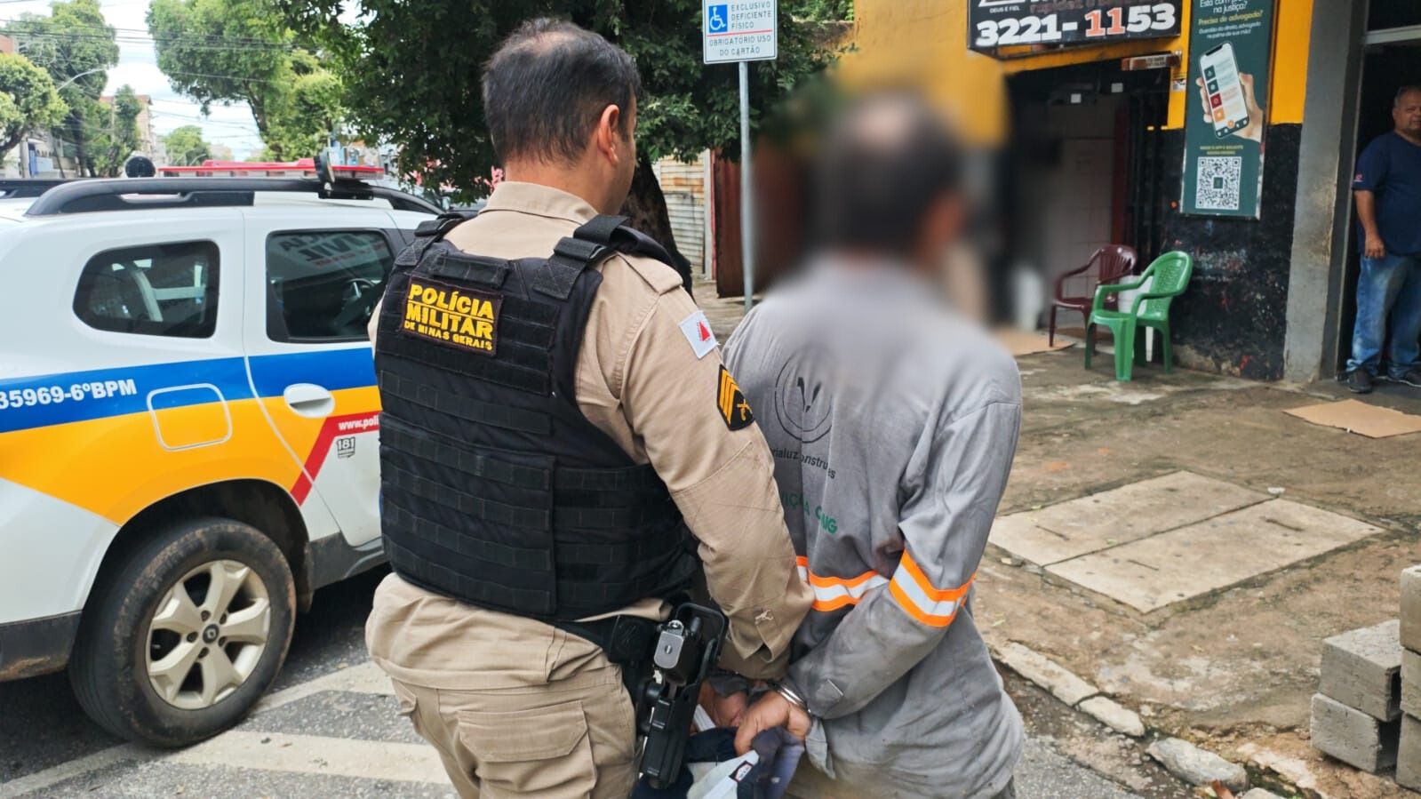 PM prende suspeito de tentar roubar posto de combustíveis em Valadares