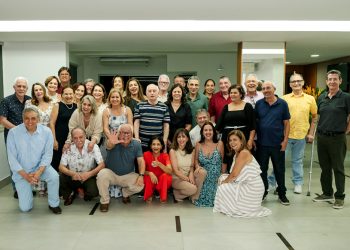 Um reencontro marcado pela emoção e pela memória afetiva