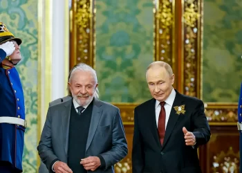 Lula conversa com Putin sobre Venezuela pós ataques dos EUA