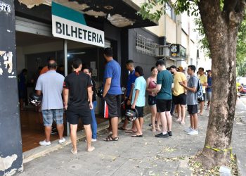 Venda de ingressos para o jogo entre Democrata e América começa nesta terça-feira