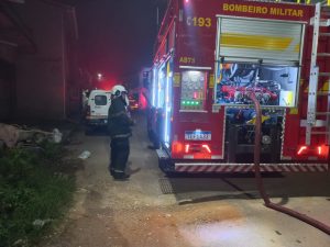 Incêndio criminoso atinge residência no bairro Turmalina