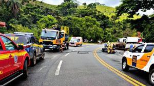 Acidente na BR-381 em João Monlevade termina com duas vítimas carbonizadas