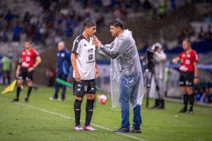 Técnico do Democrata valoriza vitória contra o Cruzeiro e já mira duelo com o Tombense