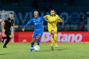 Cruzeiro empata com o Mirassol fora de casa e segue na zona de rebaixamento no Brasileirão