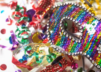 Desfiles inéditos e cenas repetidas